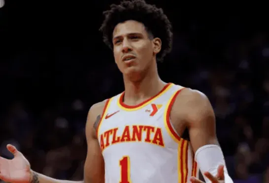 杰伦-约翰逊自CJ-麦科勒姆加入后，场均仅16分8.3板6助